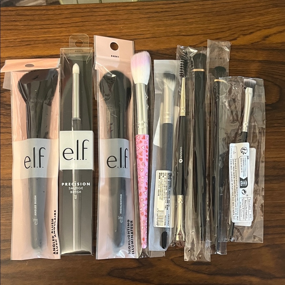 Variety of New Makeup Brushes